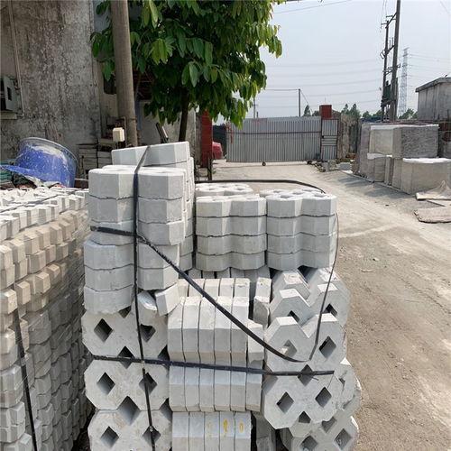 湘西(xi)永順(shun)十字植草磚(zhuan)厚(hou)度解(jie)析(xi)與鼎(ding)典建材草坪護(hu)坡(po)磚(zhuan)服(fu)務(wu)理(li)念(nian)